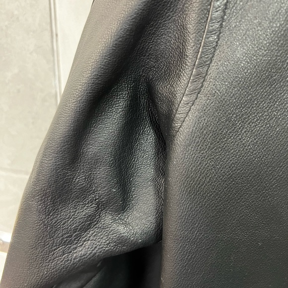 Cherokee Genuine Leather Jacket - Picture 8 of 16